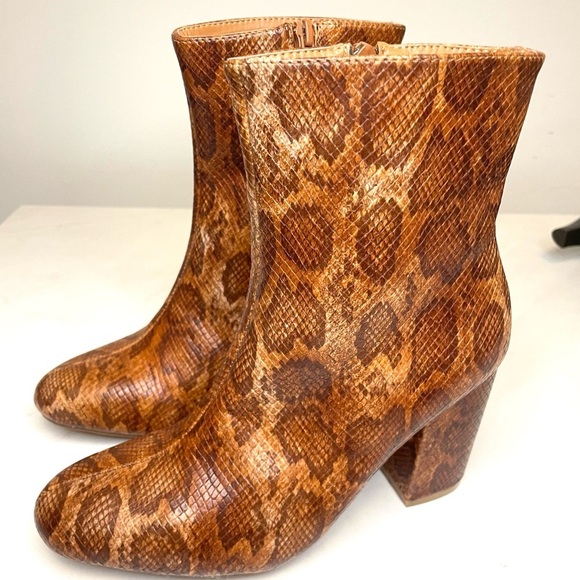 Coconuts by MATISSE Reptile Skin Print Ankle Boots - Picture 3 of 13